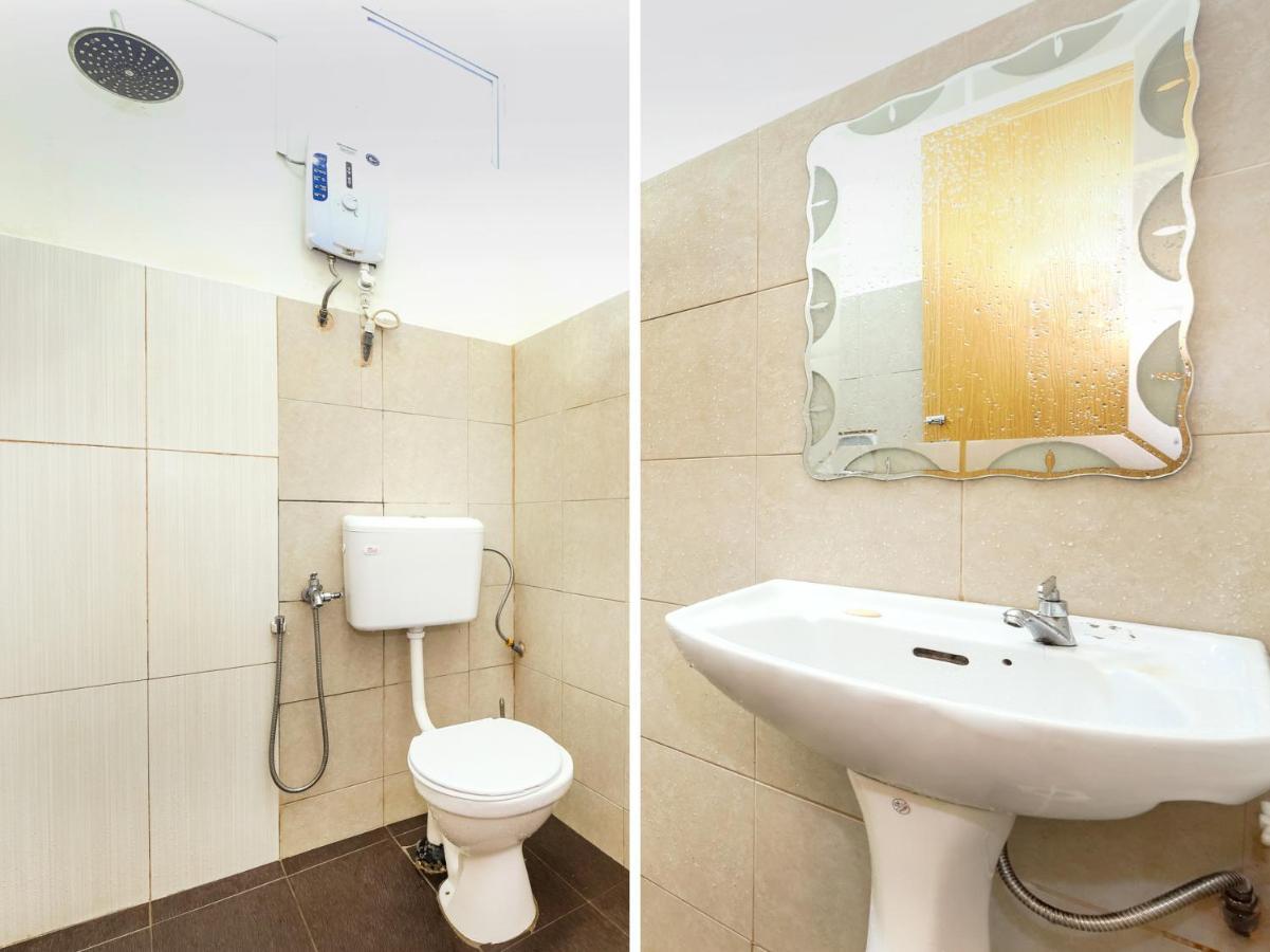 Oyo 703 Myra Hotel Мерсинг Екстериор снимка